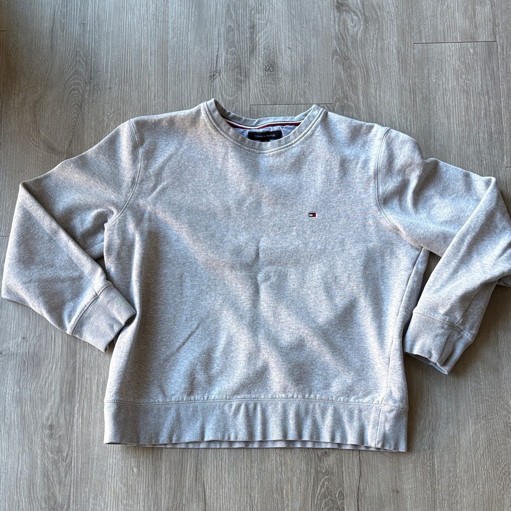 Tommy Hilfiger Light Gray Sweatshirt